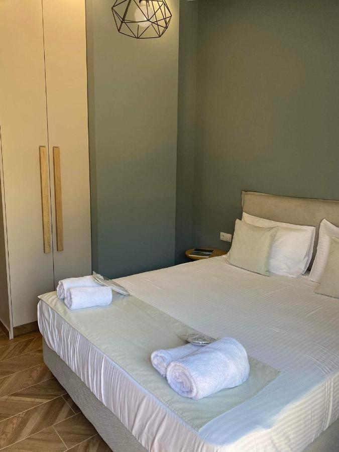 Marble Luxury Suites Karteros Eksteriør billede