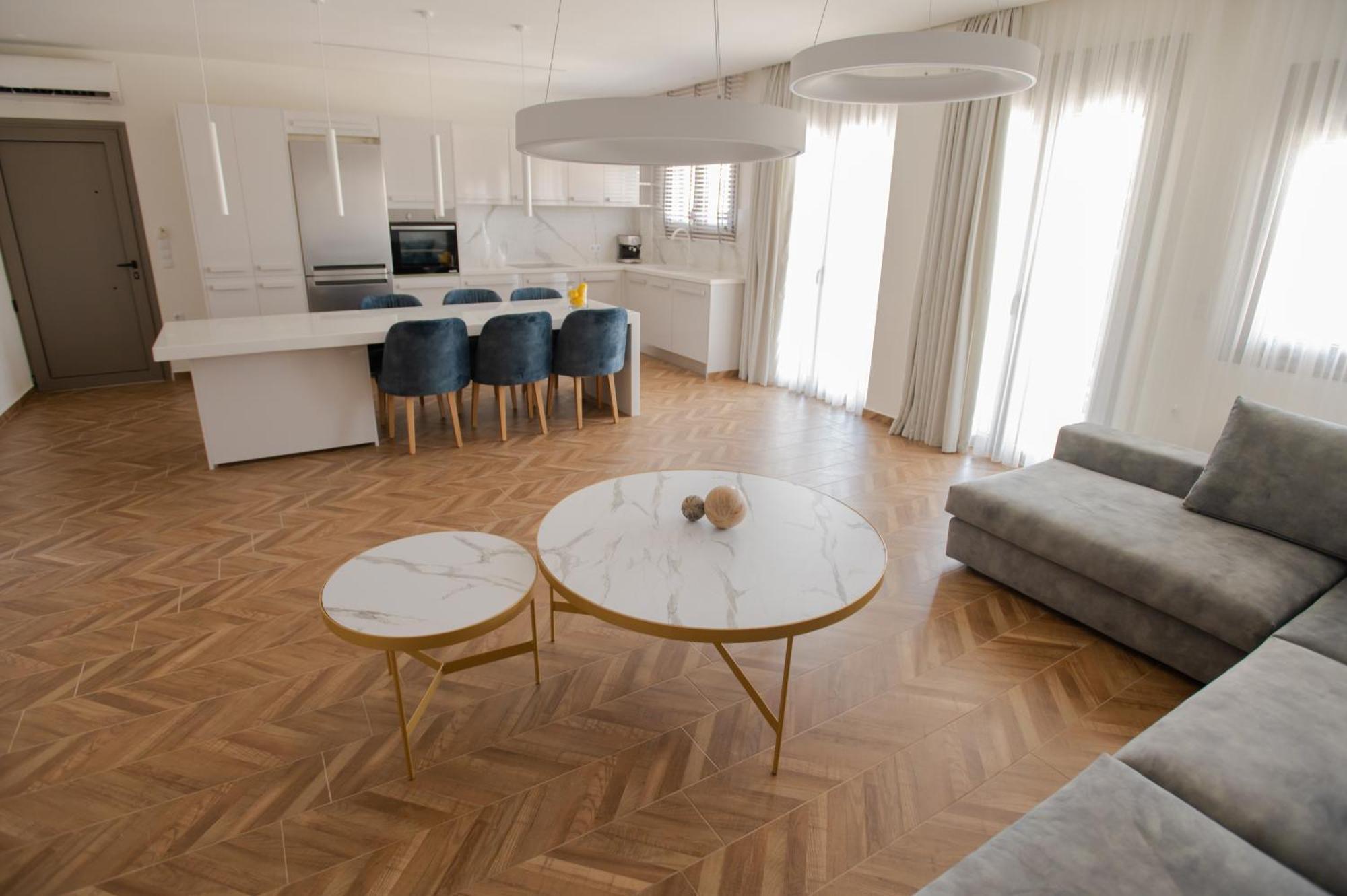 Marble Luxury Suites Karteros Eksteriør billede