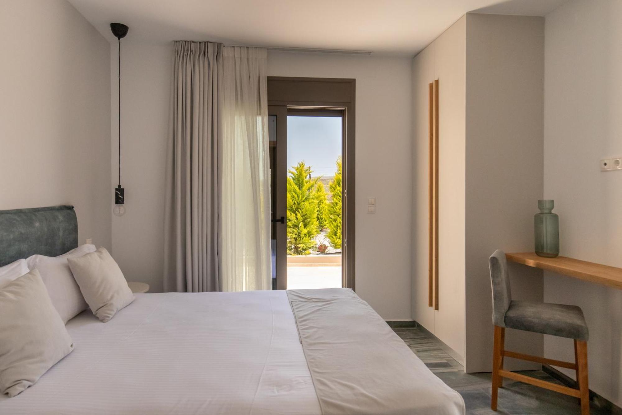 Marble Luxury Suites Karteros Eksteriør billede
