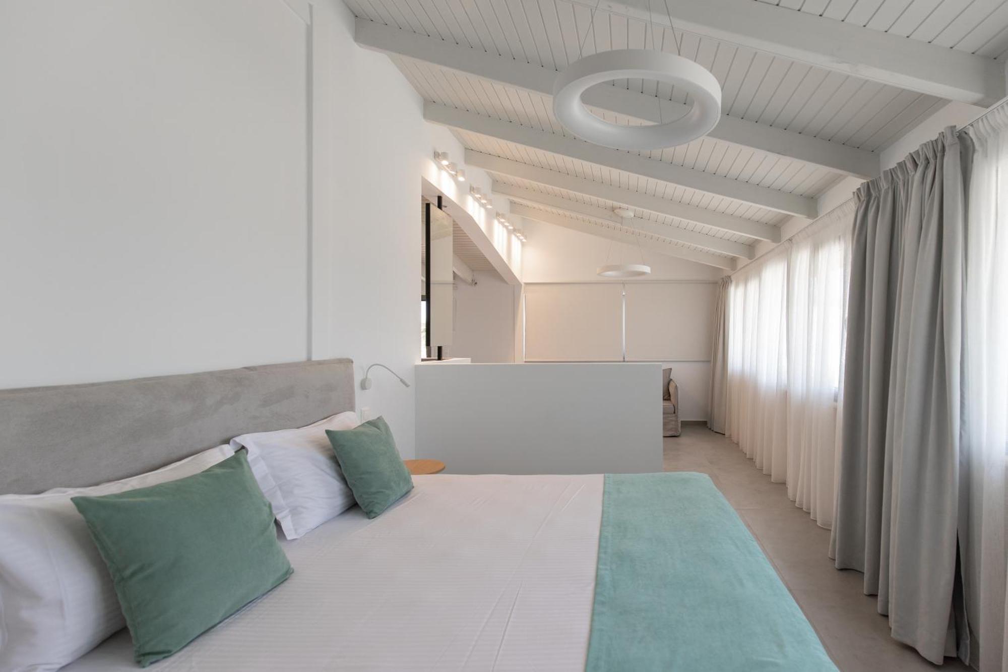Marble Luxury Suites Karteros Eksteriør billede