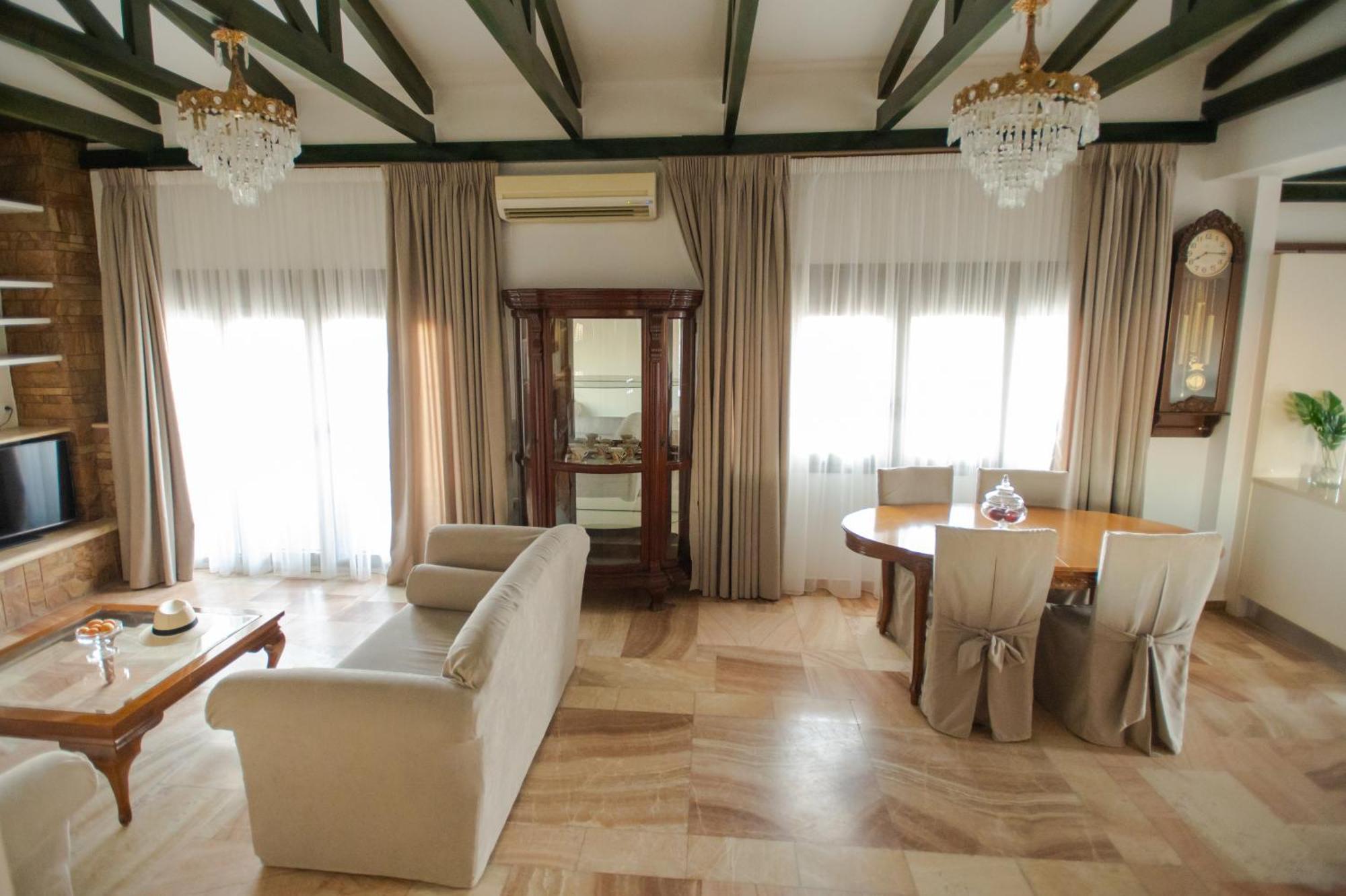 Marble Luxury Suites Karteros Eksteriør billede
